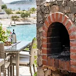 Kanica By Adriatic Sea Holiday home Zaglavice