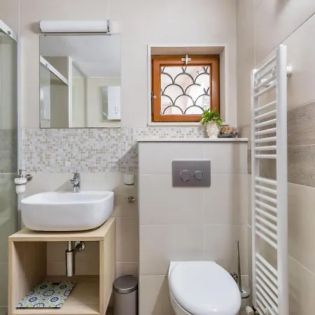 Kanica By Adriatic Sea