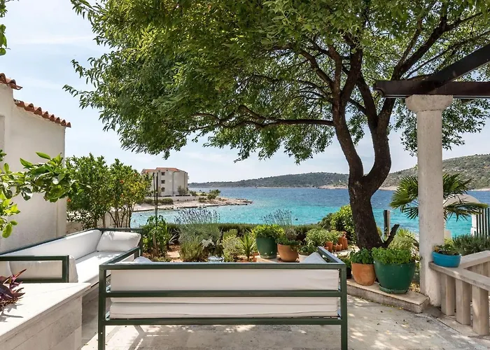 Kanica By Adriatic Sea Zaglavice